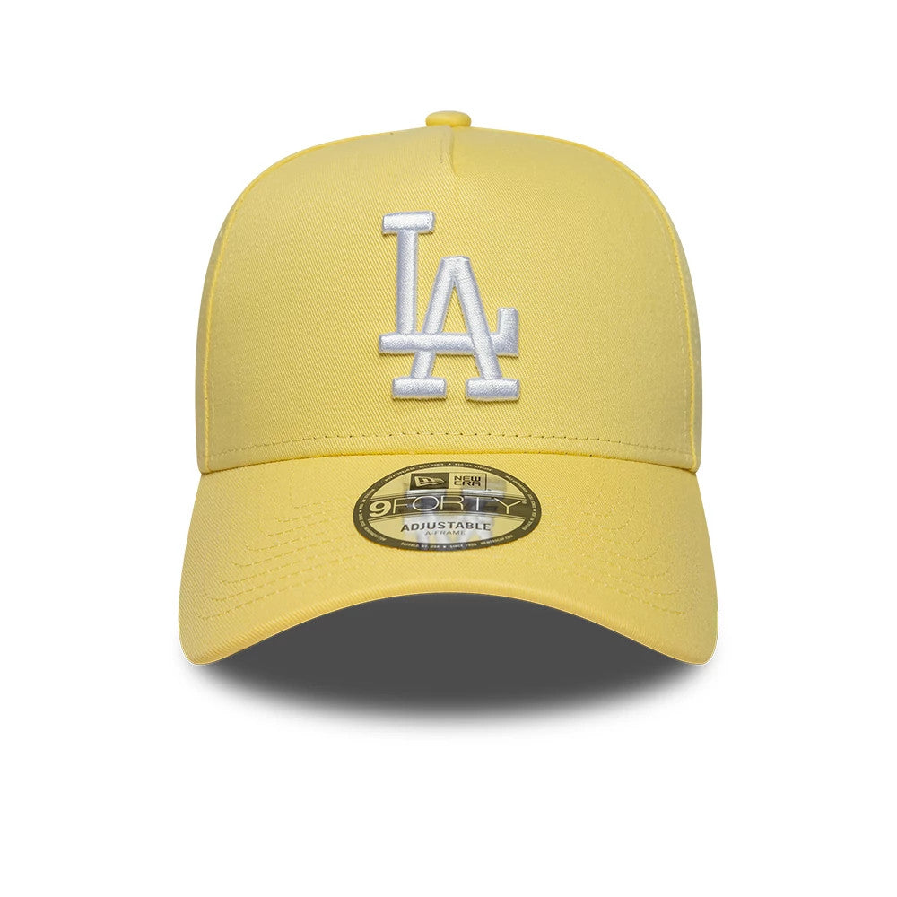 LA Dodgers MLB Yellow New Era 9FORTY A-Frame Adjustable Cap, front view showing a raised white embroidered LA logo on the structured yellow crown, with a curved visor and a 9FORTY size sticker on the visor.