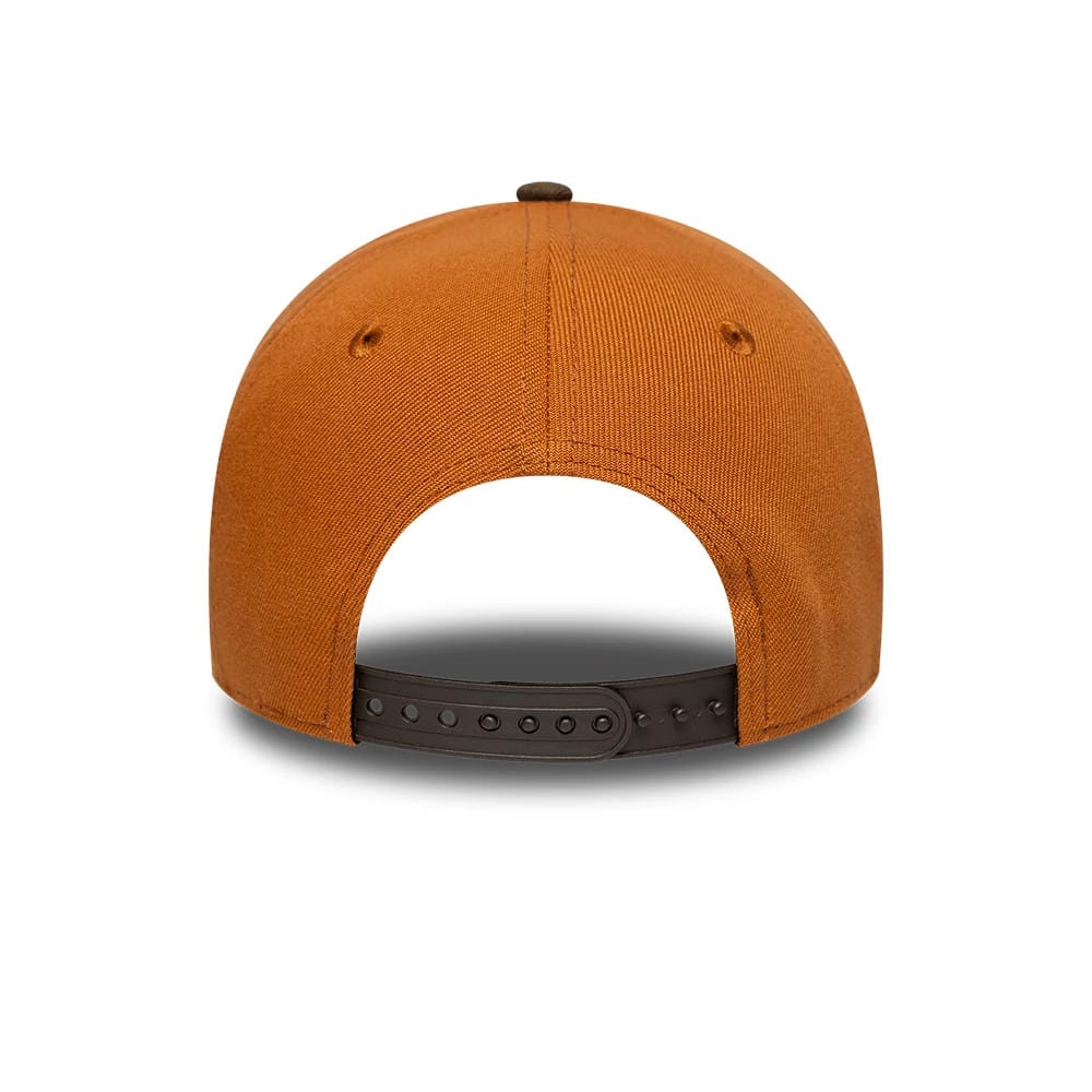 Chicago White Sox MLB Brown New Era 9FORTY A-Frame Adjustable Cap, rear view showing a plain back with no logo, a brown structured crown, and a dark brown adjustable snap closure with multiple holes for size adjustment.