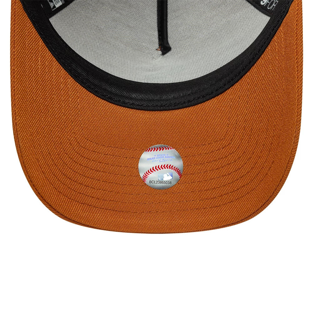 Chicago White Sox MLB Brown New Era 9FORTY A-Frame Adjustable Cap, inside view showing the black sweatband, grey undervisor, and a baseball holographic sticker at the centre of the brown visor, with branded taping lines.