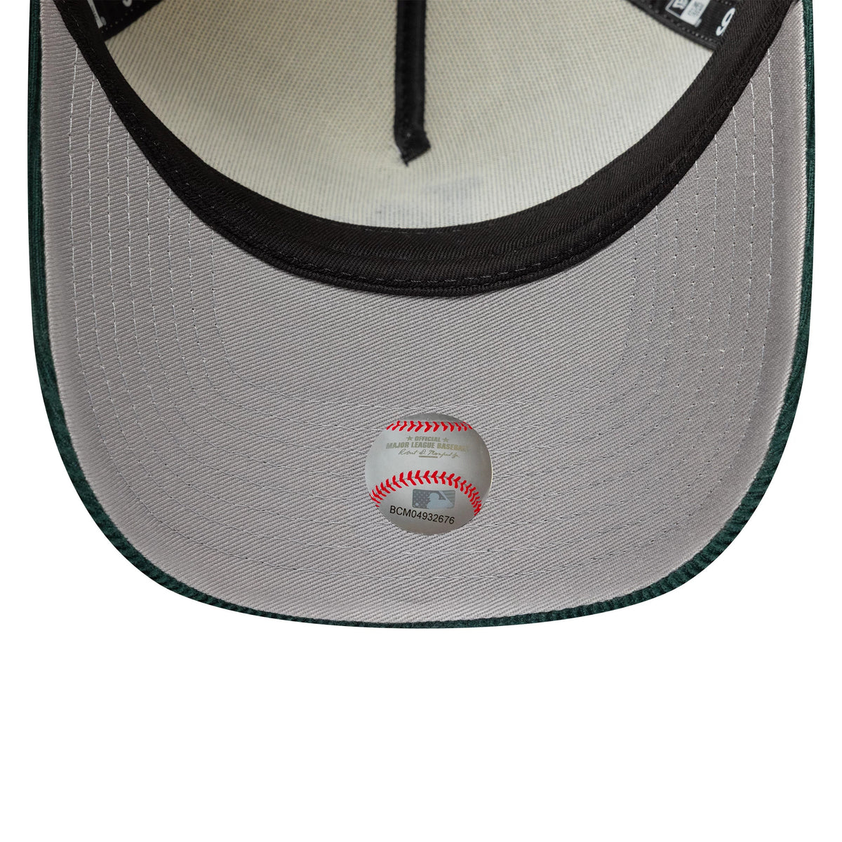 Pictured is this MLB LA Dodgers 9FORTY A-Frame cap in cream and dark green. 2