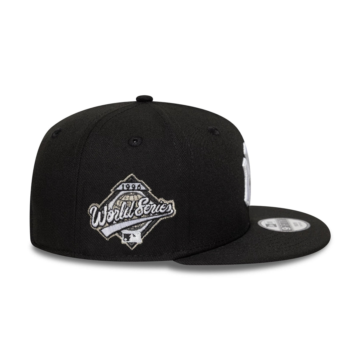 Pictured is this Youth MLB New York Yankees 9FIFTY Snapback cap in black. 7
