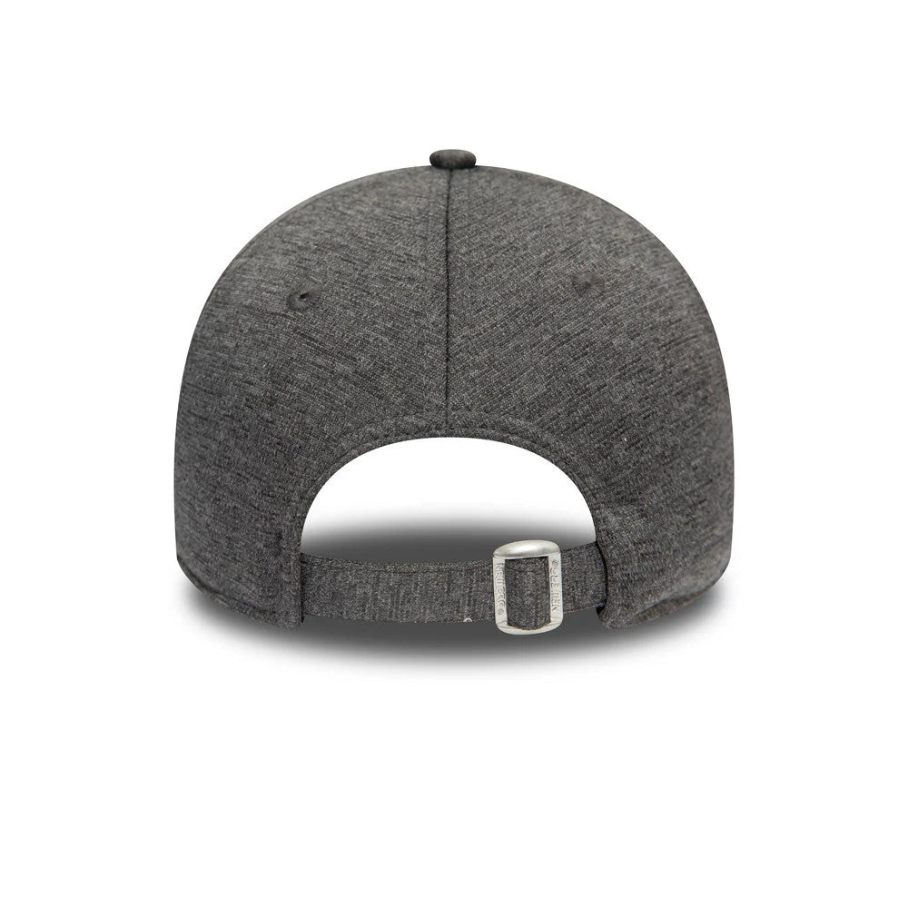This is a New York Yankees Womens Tech Grey 9FORTY Cap 2