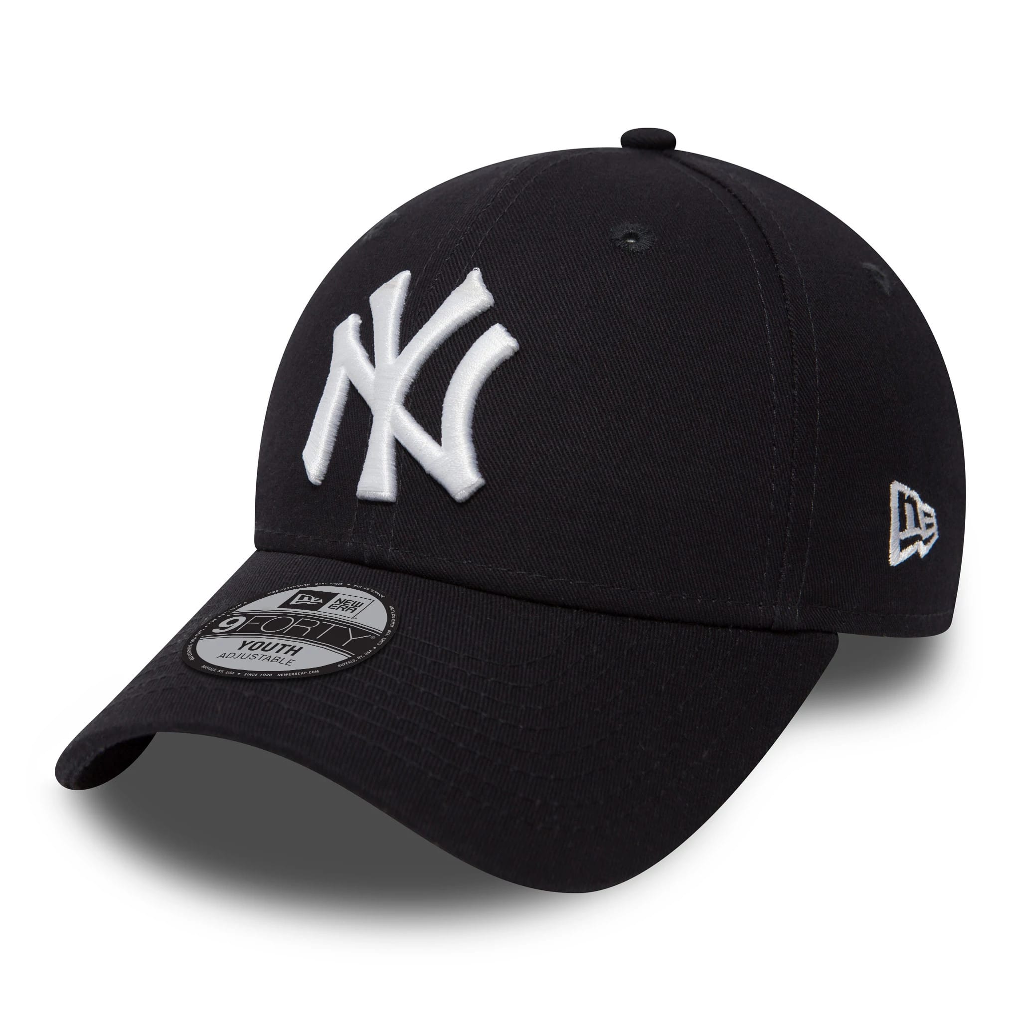 This is a New York Yankees Essential Kids Navy 9FORTY Cap 1
