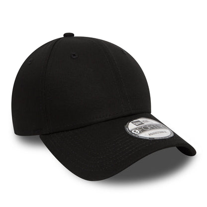 This is a New Era Flag Black 9FORTY Cap 3
