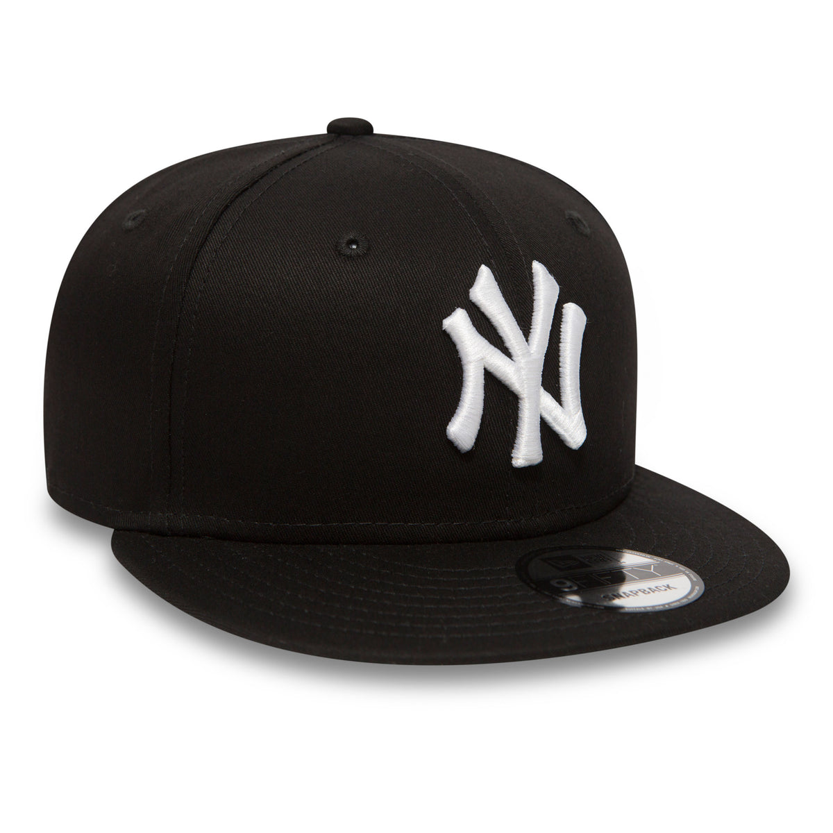 New York Yankees Black New Era 9FIFTY Cap, front view showing raised white embroidered NY logo on structured black crown, with flat visor featuring 9FIFTY size sticker and centred top button.