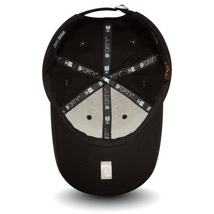 This is a Manchester United Essential Black 9FORTY Cap 5