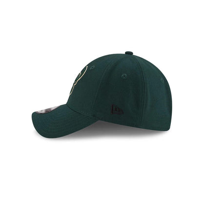 This is a Milwaukee Bucks The League Green 9FORTY Cap 4