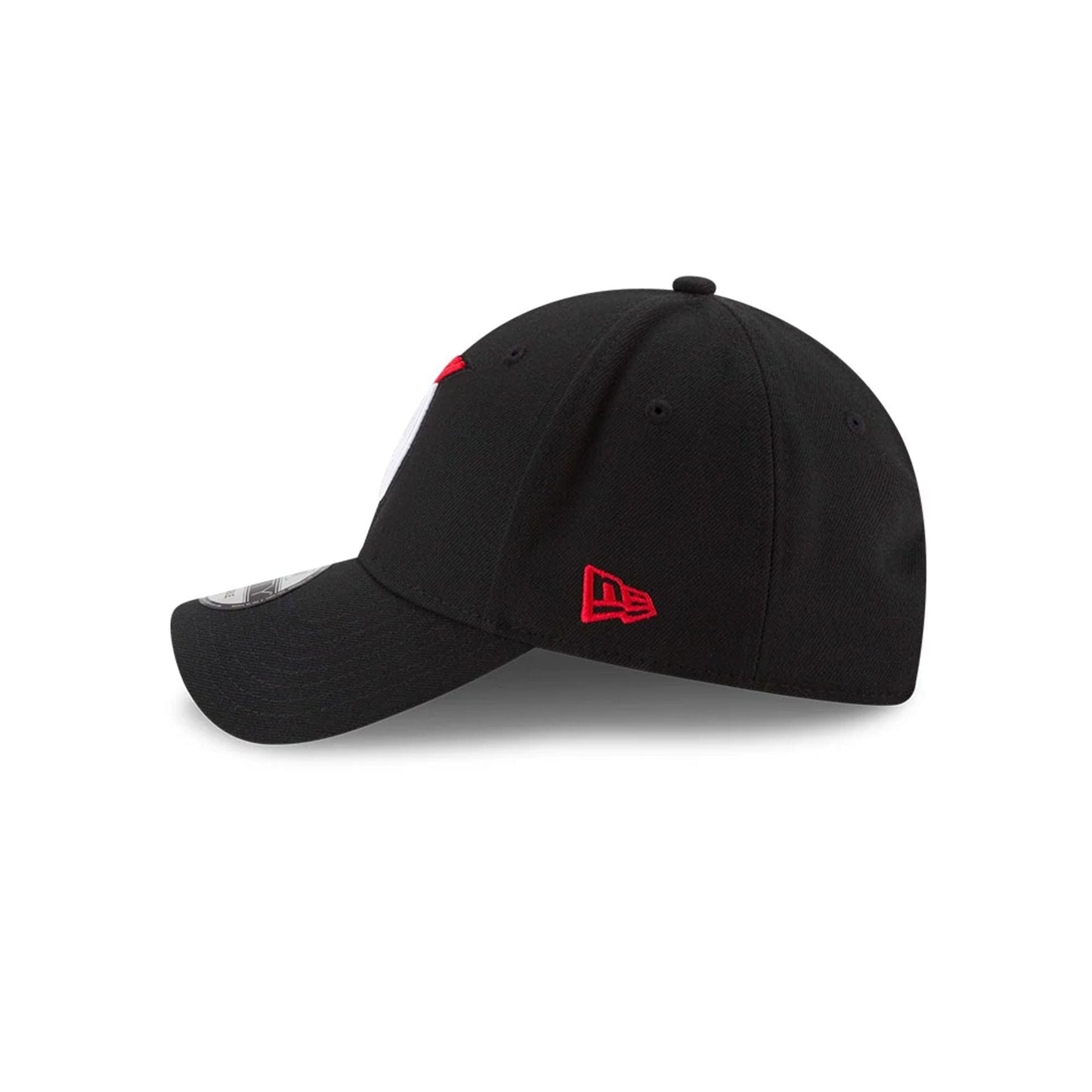 This is a Portland Trail Blazers The League Black 9FORTY Cap 5
