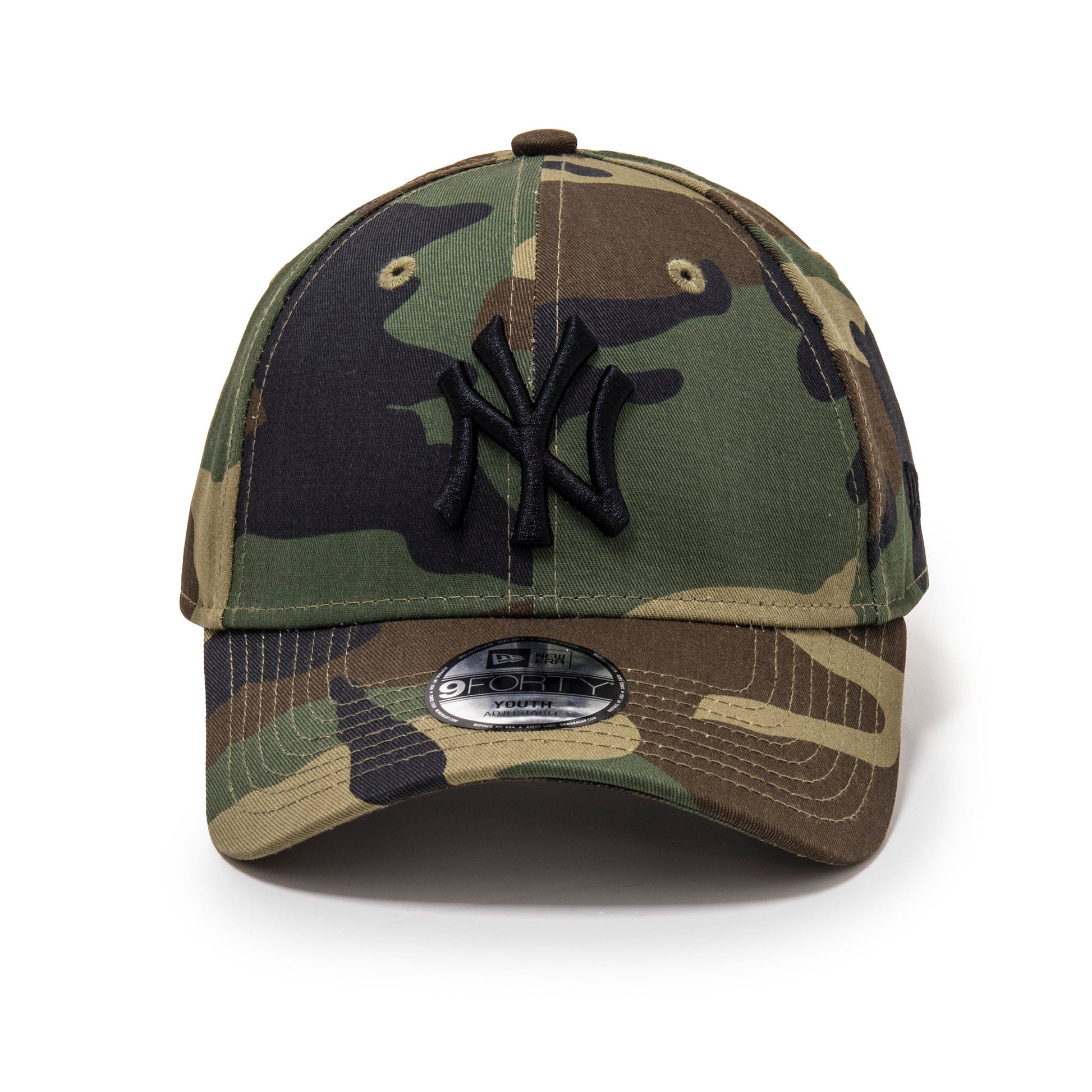 This is a New York Yankees Essential Kids Camo 9FORTY Cap 2