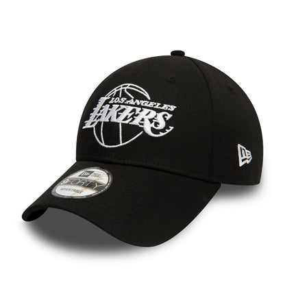 LA Lakers Essential Outline Black New Era 9FORTY Cap, front view showing the white raised embroidered Los Angeles Lakers logo on the structured black crown and the 9FORTY size sticker on the curved visor, with the New Era flag logo on the left side.