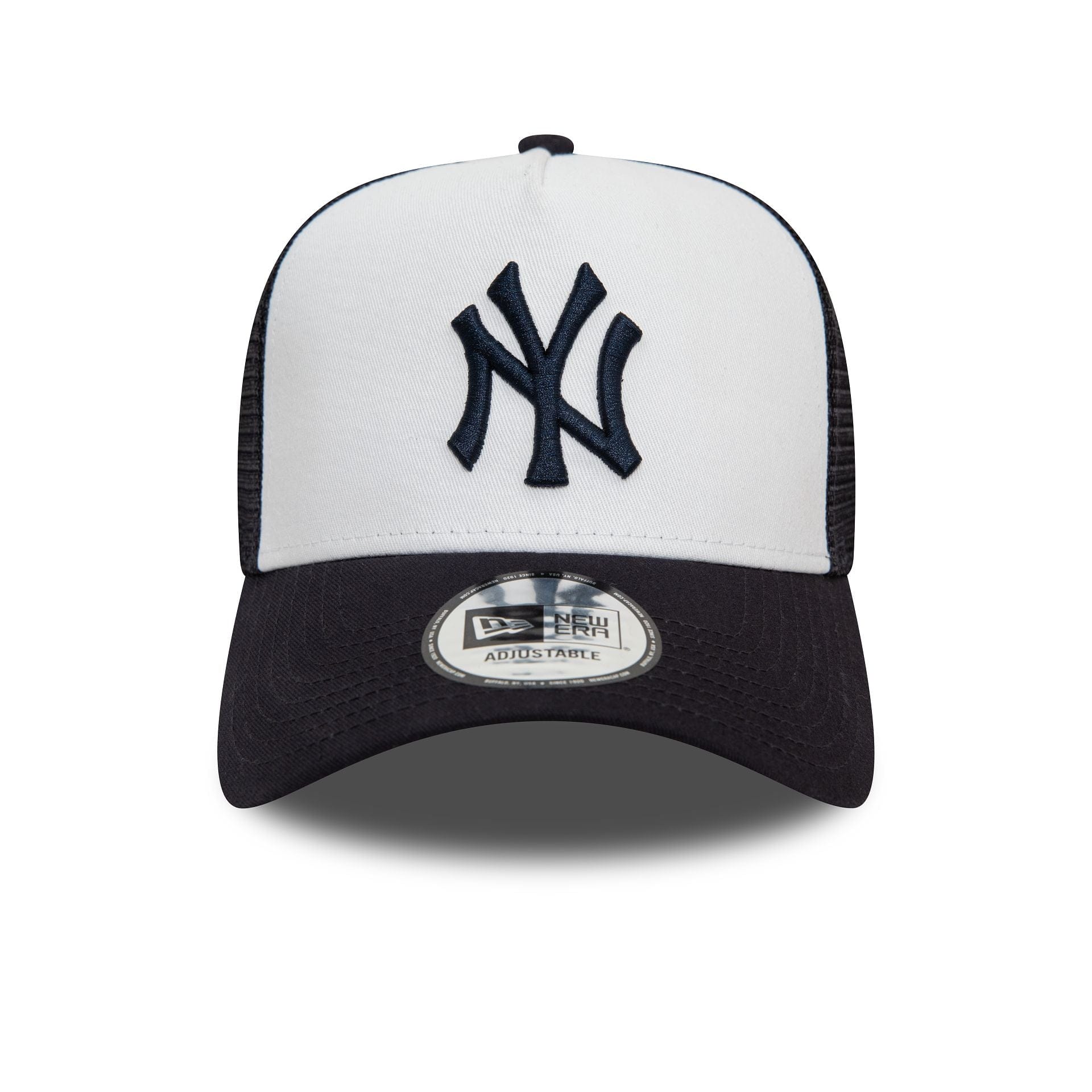 This is a New York Yankees Team Colour White A-Frame Trucker Cap 2
