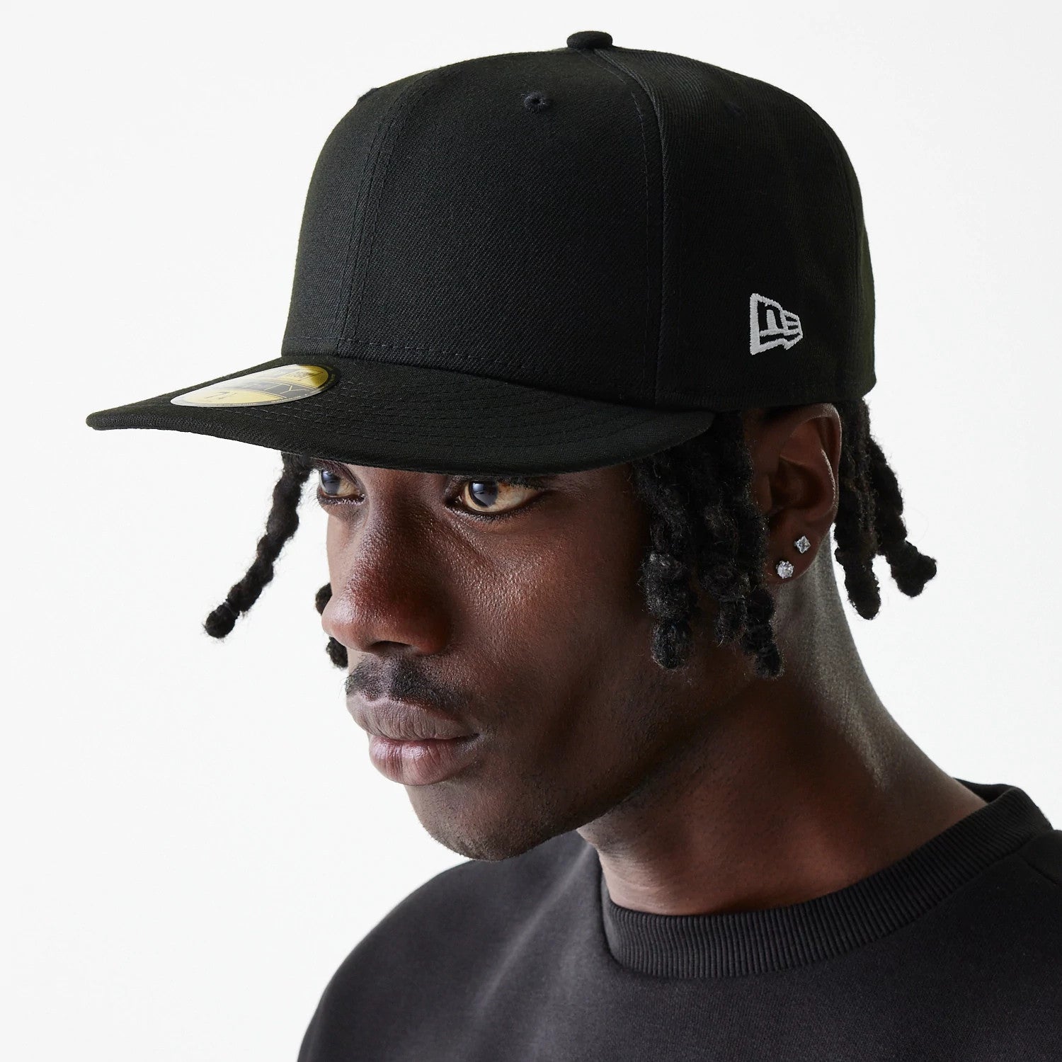 This is a New Era Blank Essential Black 59FIFTY Cap 4