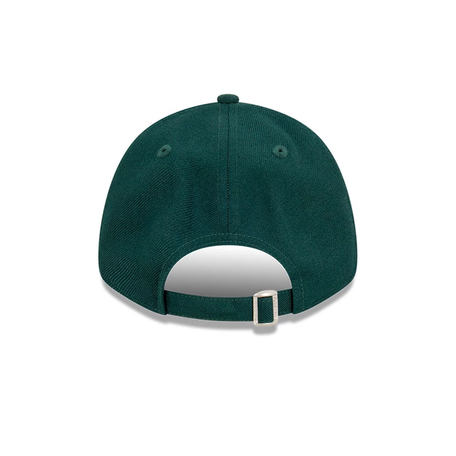 Pictured is this MLB Premium Felt Oakland Athletics 9FORTY cap in dark green. 7