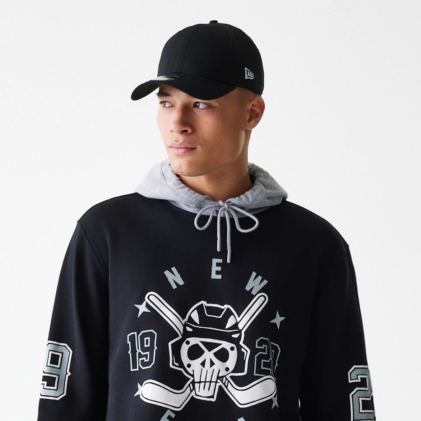 New Era Street Dangle Grey Pullover Hoodie  6