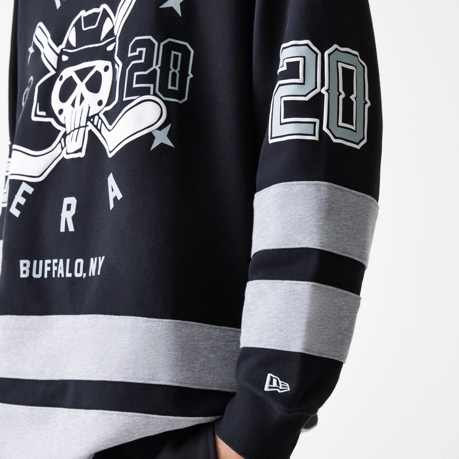 New Era Street Dangle Grey Pullover Hoodie  4