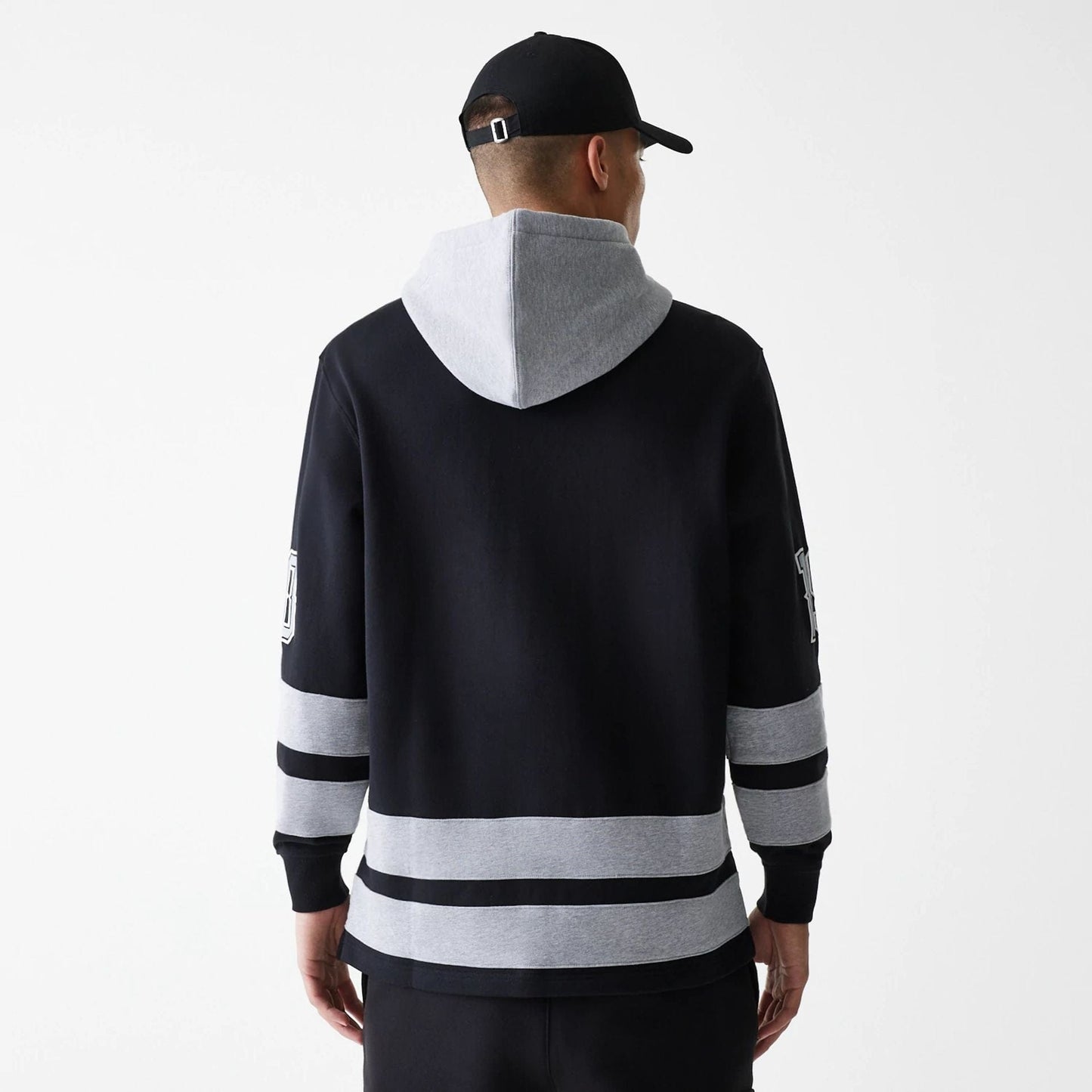 New Era Street Dangle Grey Pullover Hoodie  2