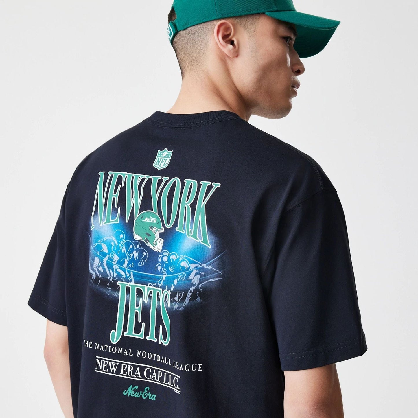 The Male model is wearing New York Jets NFL Black Oversized T-Shirt 6