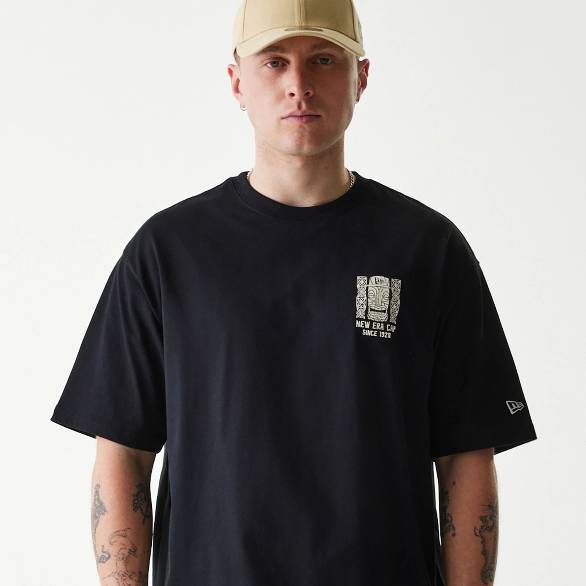 The Male model is wearing New Era Marine Life Club Black Oversized T-Shirt 5