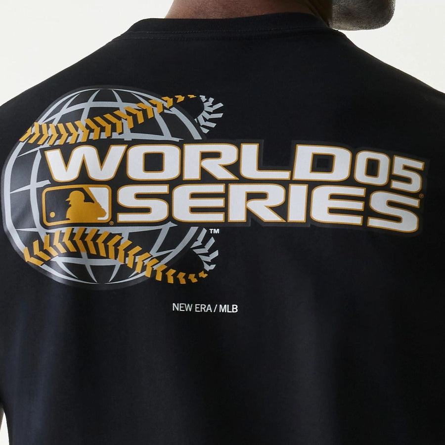 The Male model is wearing Chicago White Sox MLB 59FIFTY Pack Cloud Black T-Shirt 7