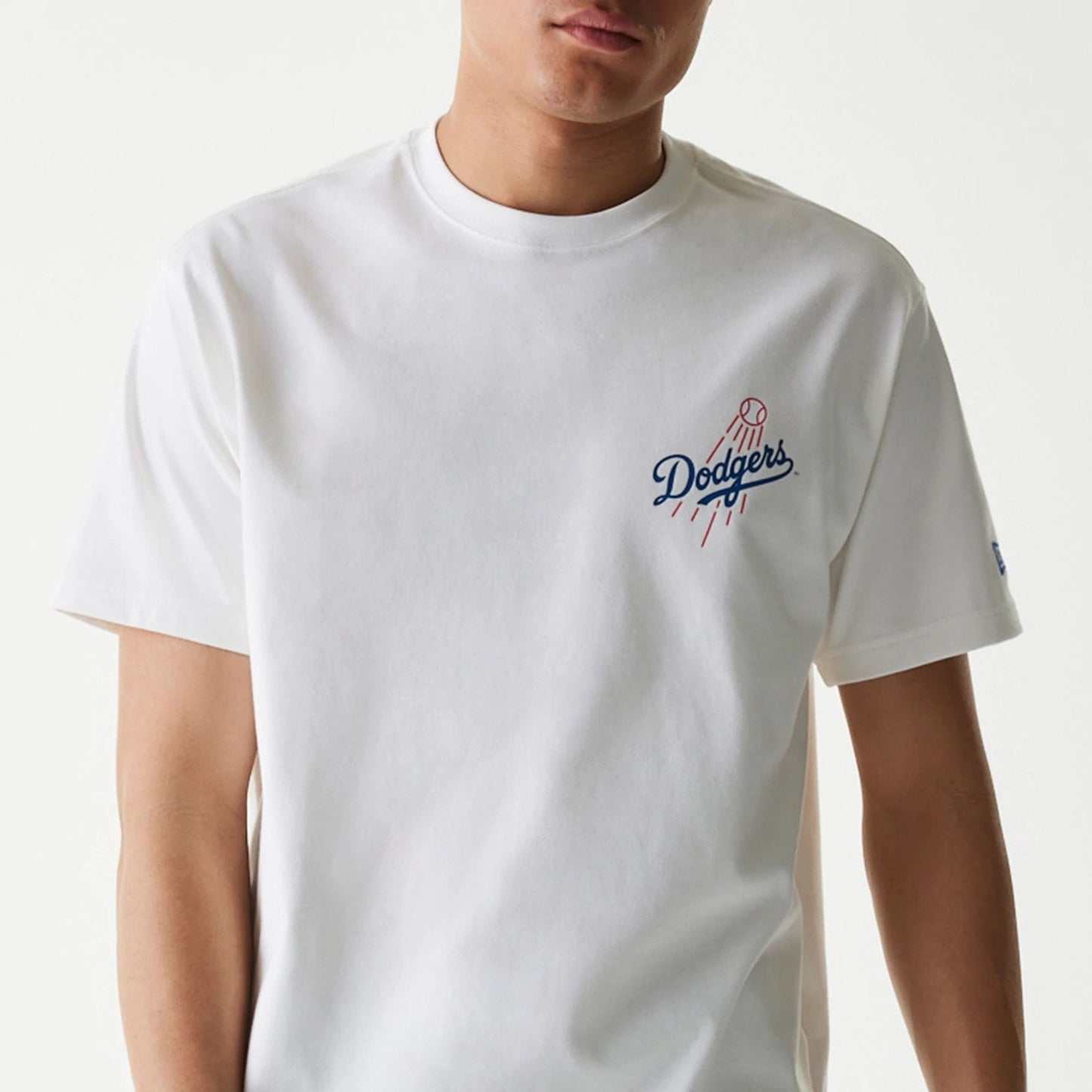 The Male model is wearing LA Dodgers MLB Cheering Food White T-Shirt 3