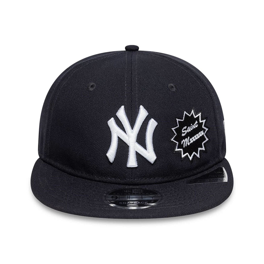 This is a New York Yankees MLB X Saint Mxxxxxx Navy Retro Crown 9FIFTY Snapback Adjustable Cap 2