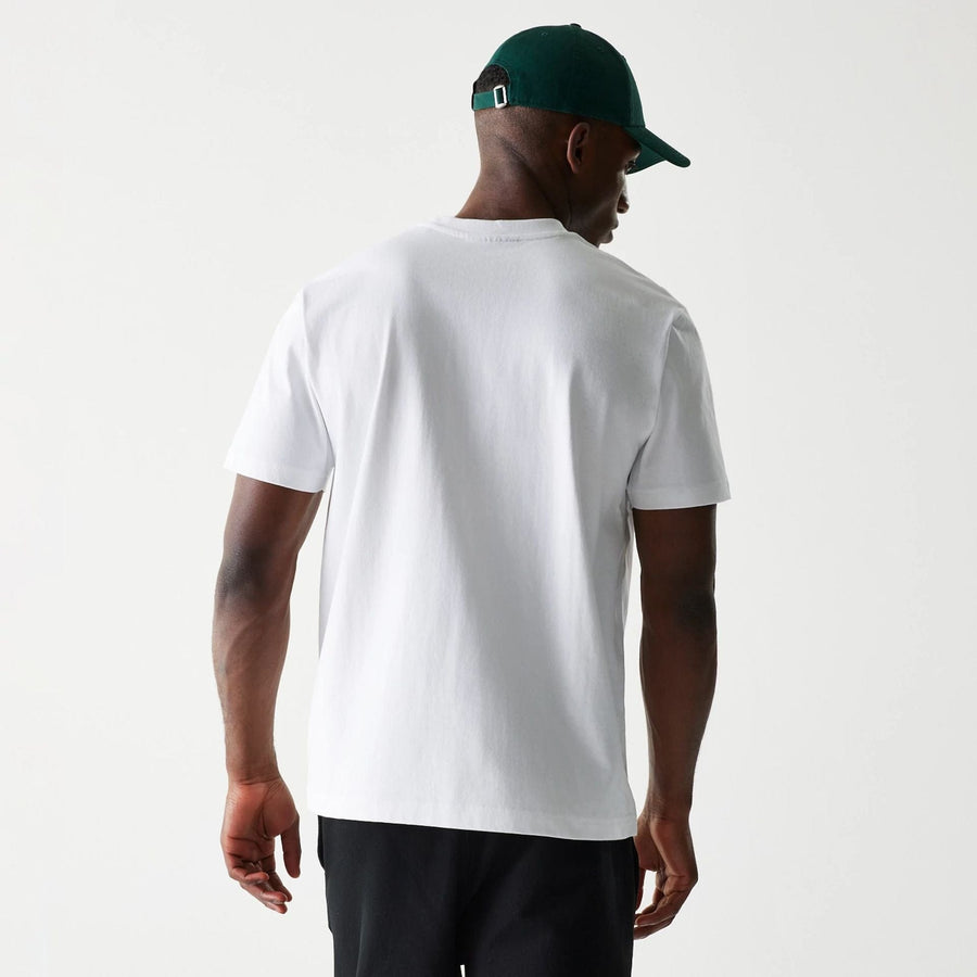 The Male model is wearing New York MLB Souvenir White Oversized T-Shirt 2