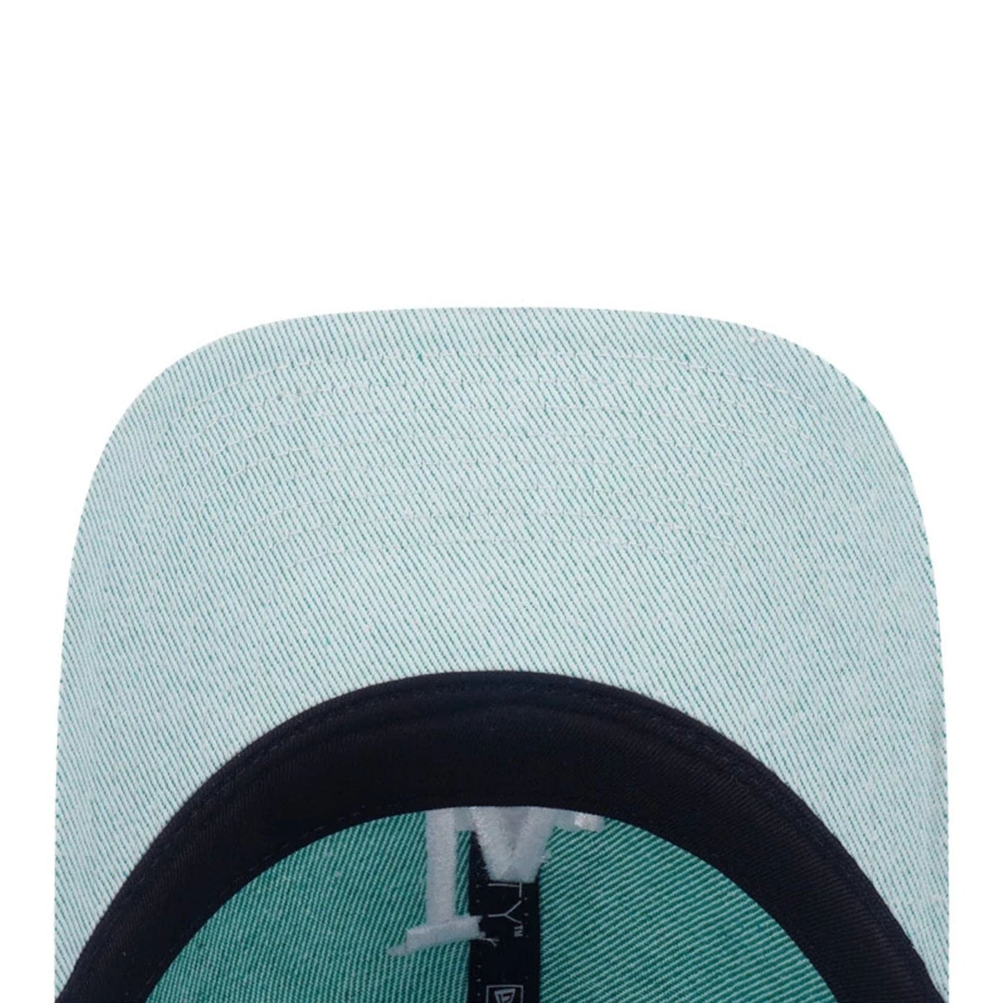 This is a LA Dodgers MLB Pastel Open Green 9FORTY Adjustable Cap 4