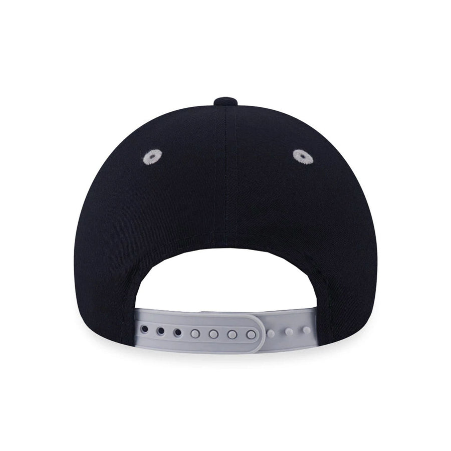 This is a New York Yankees MLB League Patch Black 9FORTY Adjustable Cap 3