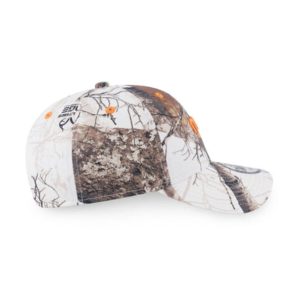 This is a New Era Earthy Skin Real Tree Snow 9FORTY Adjustable Cap 4