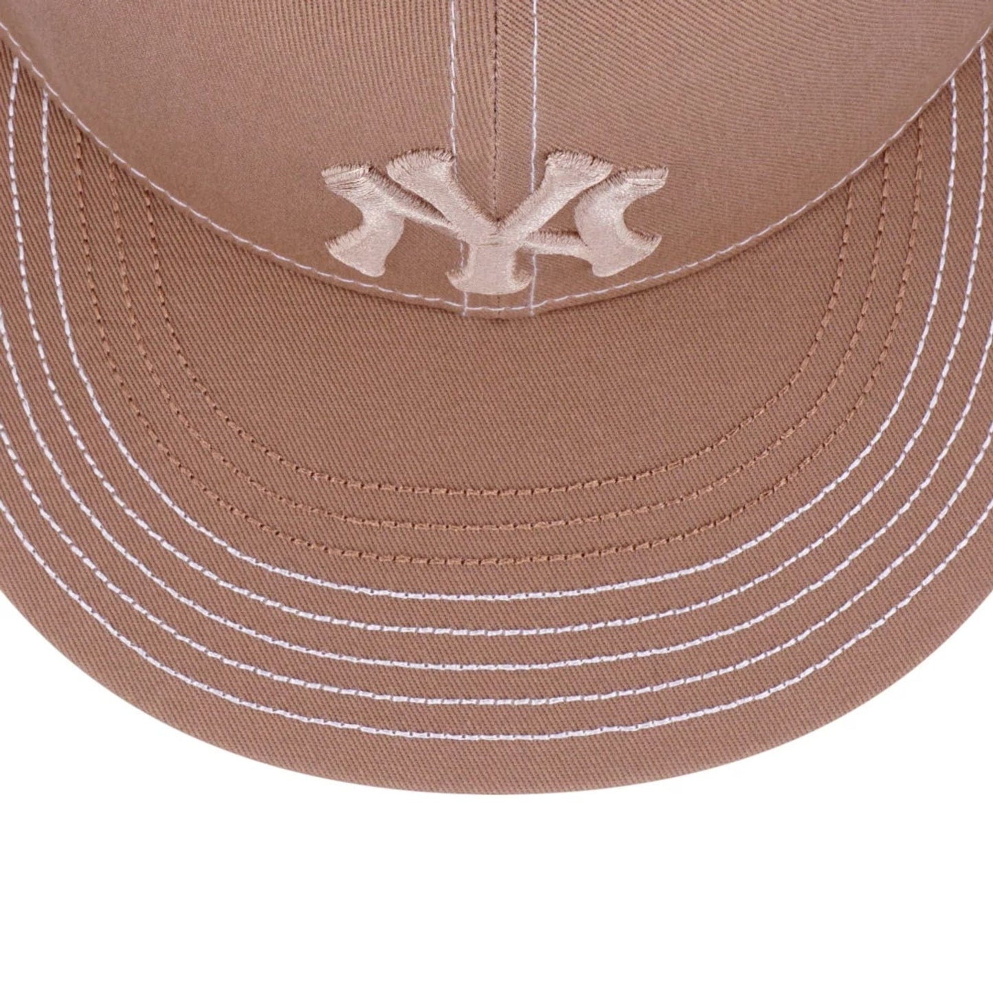 Pictured is this MLB Contrast Stitching New York Yankees 9FIFTY Snapback cap in beige. 4