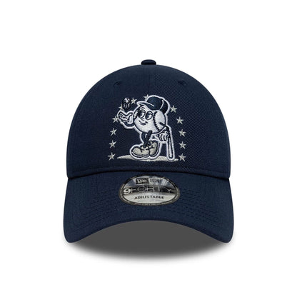 Pictured is this MLB League Mix New York Yankees 9FORTY cap in dark blue. 2