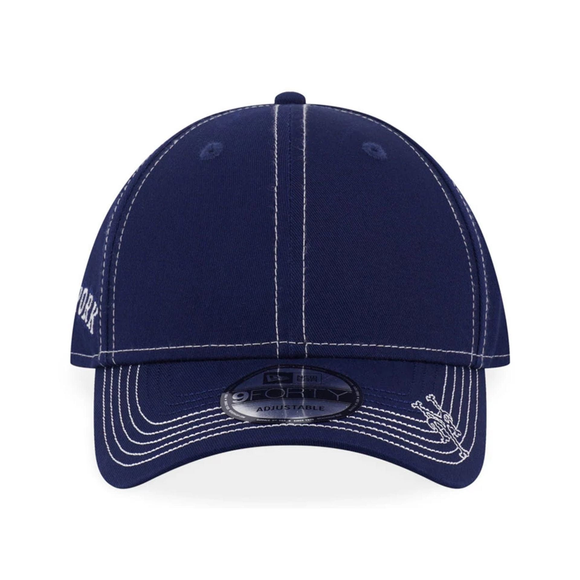Pictured is this MLB Contrast Stitching New York Mets 9FORTY cap in dark blue. 2