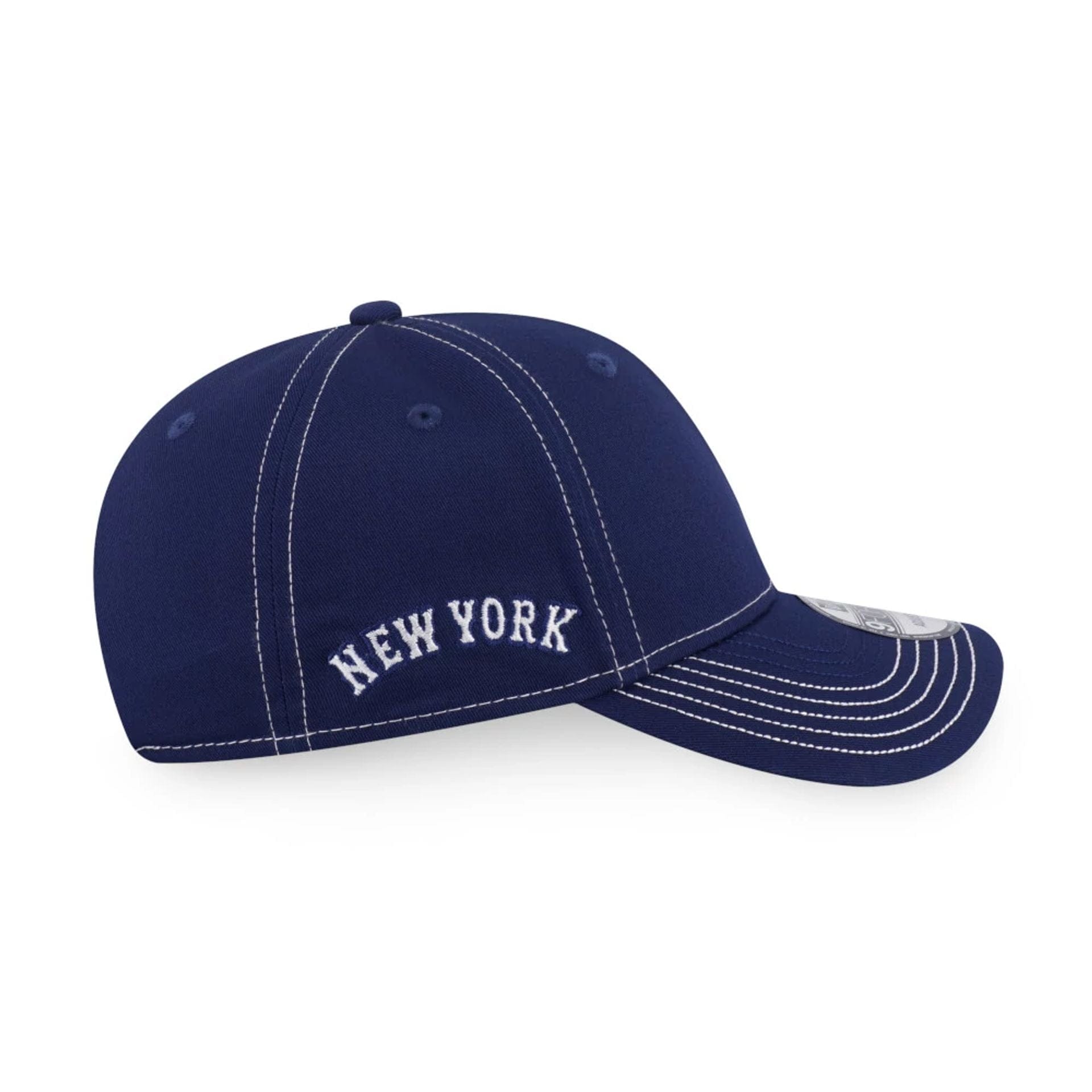 Pictured is this MLB Contrast Stitching New York Mets 9FORTY cap in dark blue. 3