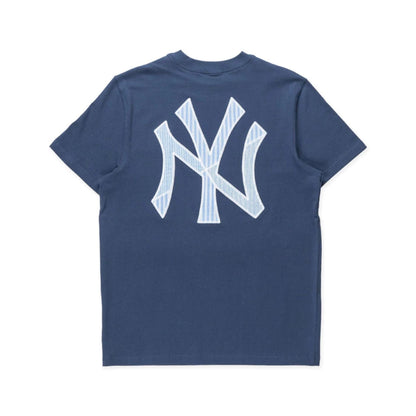The Male model is wearing New York Yankees MLB Patchwork Blue T-Shirt 2