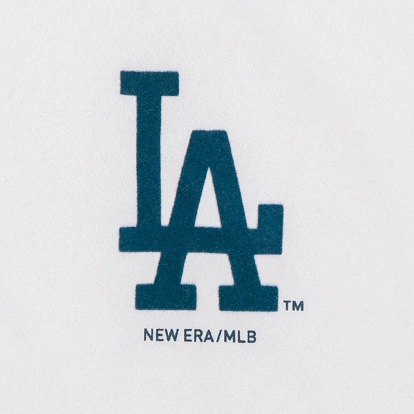 The model is wearing this MLB Forest Pack LA Dodgers T-Shirt in white. 3