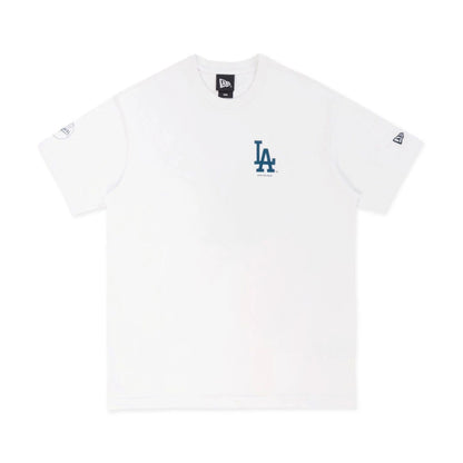 The model is wearing this MLB Forest Pack LA Dodgers T-Shirt in white. 1