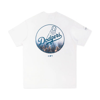 The model is wearing this MLB Forest Pack LA Dodgers T-Shirt in white. 2
