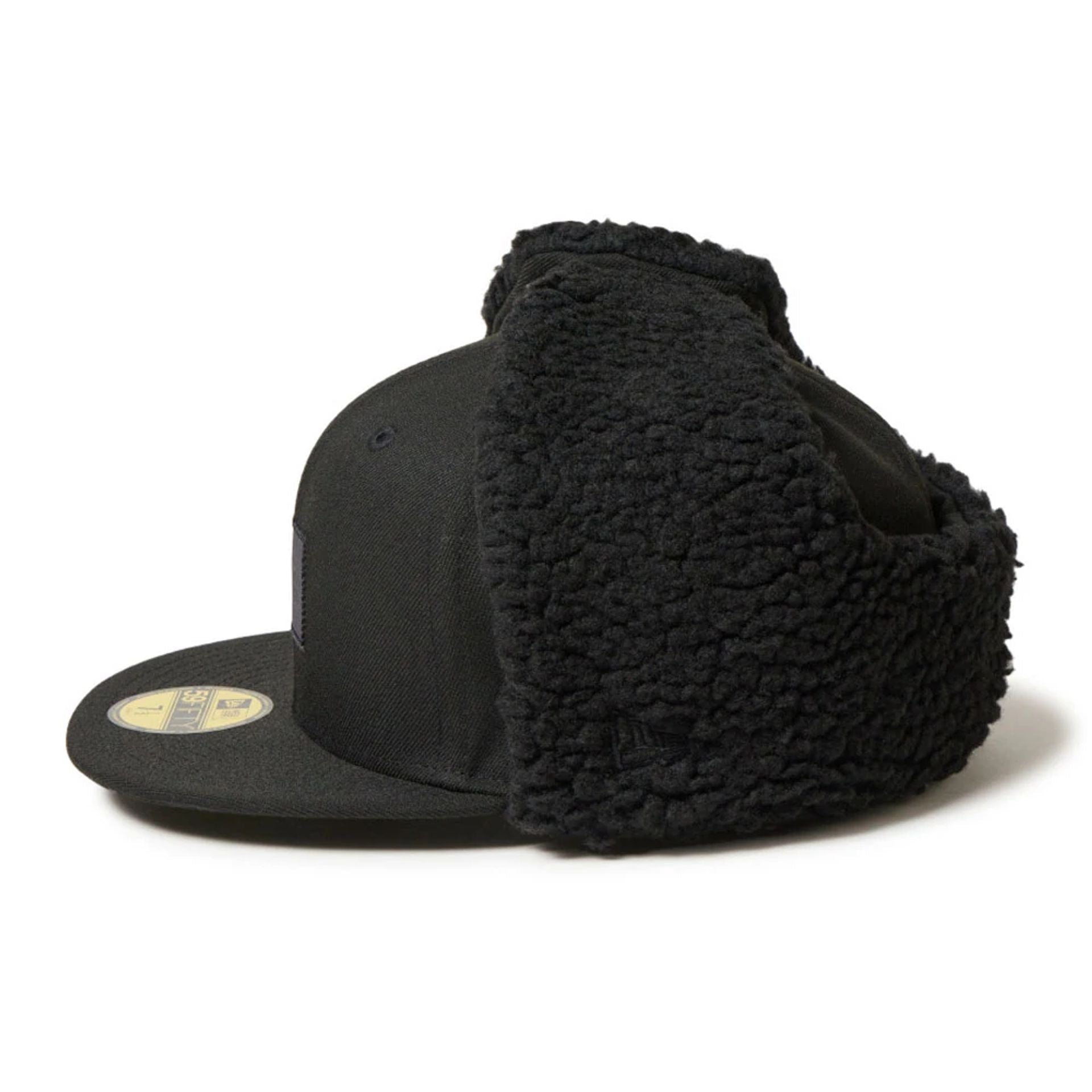 New Era Patch Black Dogear 59FIFTY Fitted Cap | NEC EU