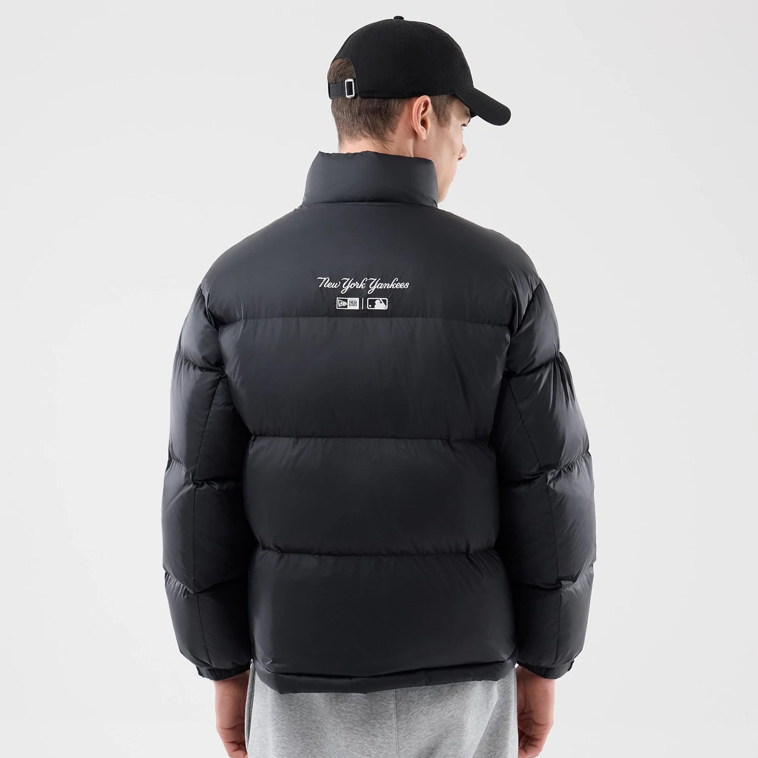 Sports Puffer & Padded Jackets | Puffer Gilets | NEC EU