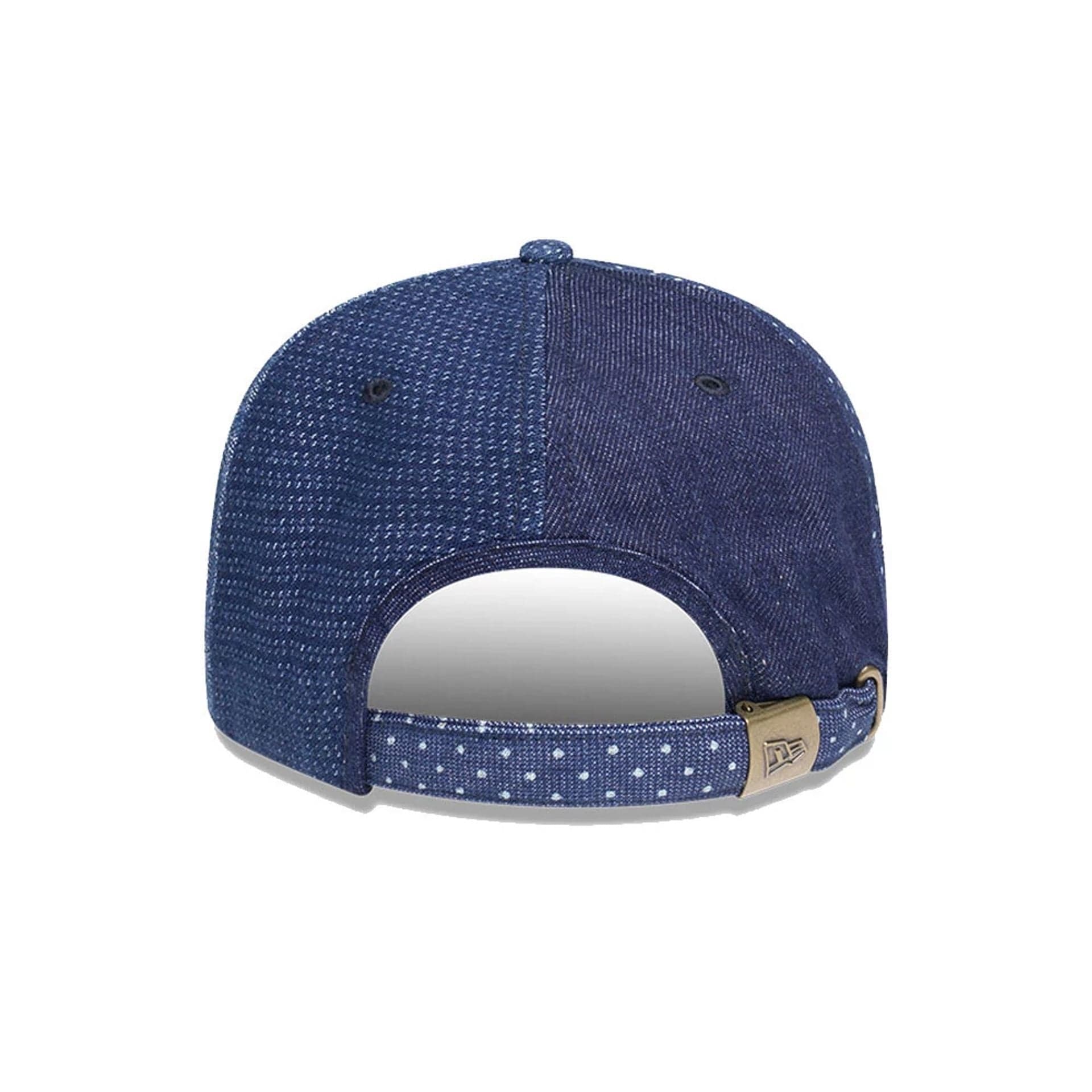 Pictured is this MLB Multi Panel Denim New York Yankees Retro Crown 9FIFTY cap in dark blue. 4