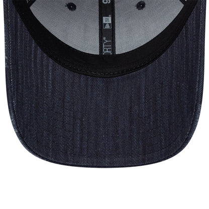 Pictured is this New Era Street Archived 9FORTY cap in navy. 7