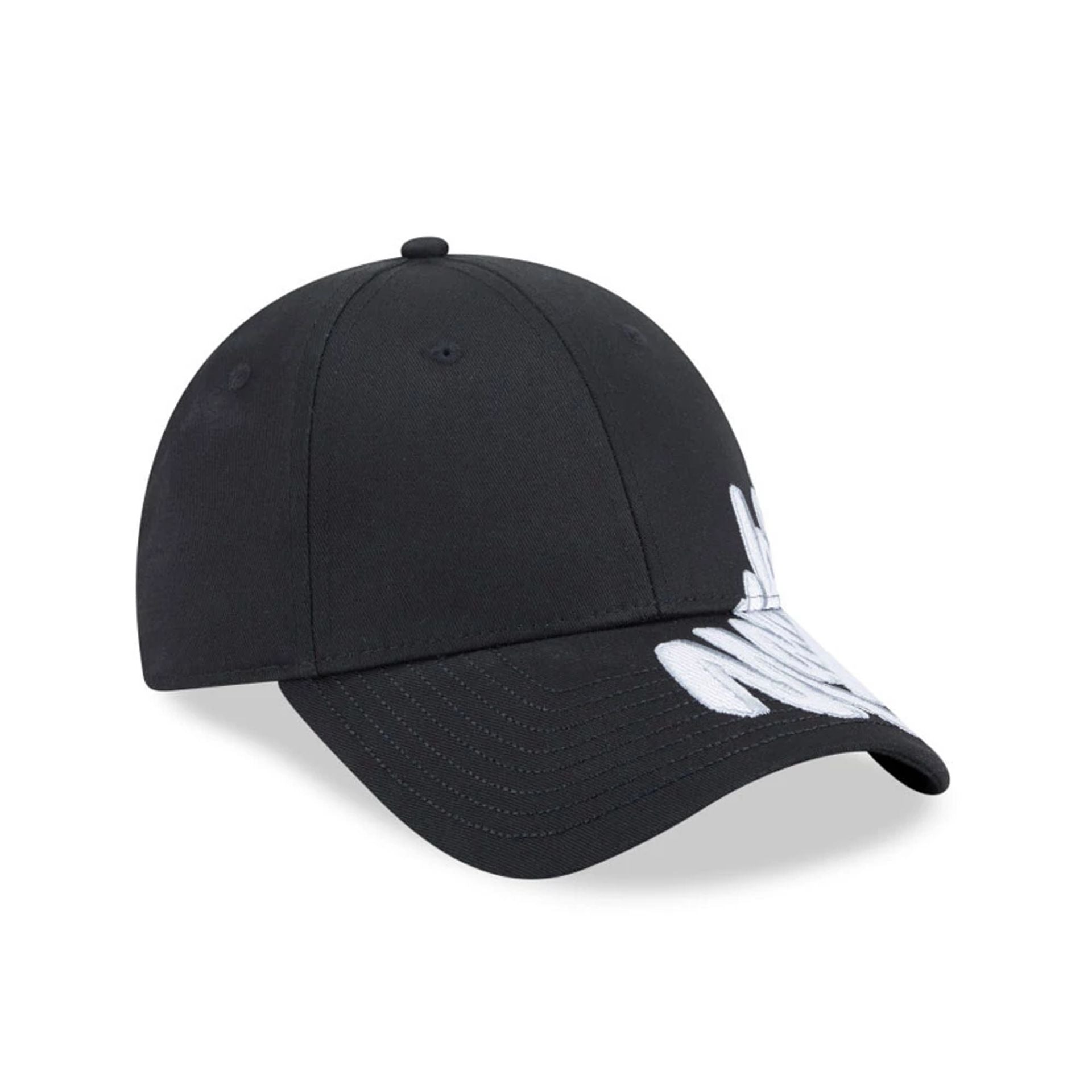 Pictured is this MLB Mix League New York Yankees 9FORTY cap in black. 3