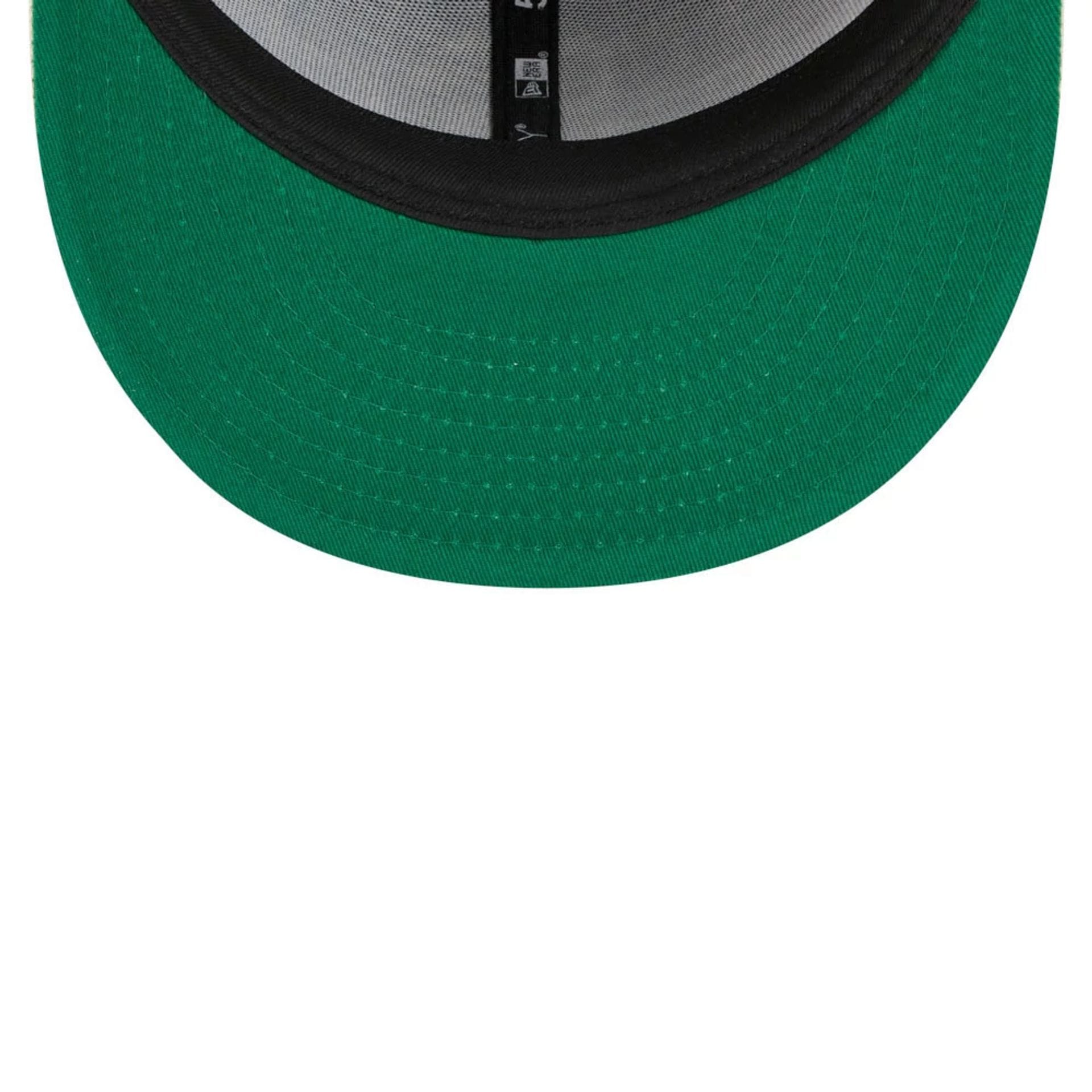 Pictured is this MLB Stripes San Francisco Giants 59FIFTY Fitted cap in dark grey. 2