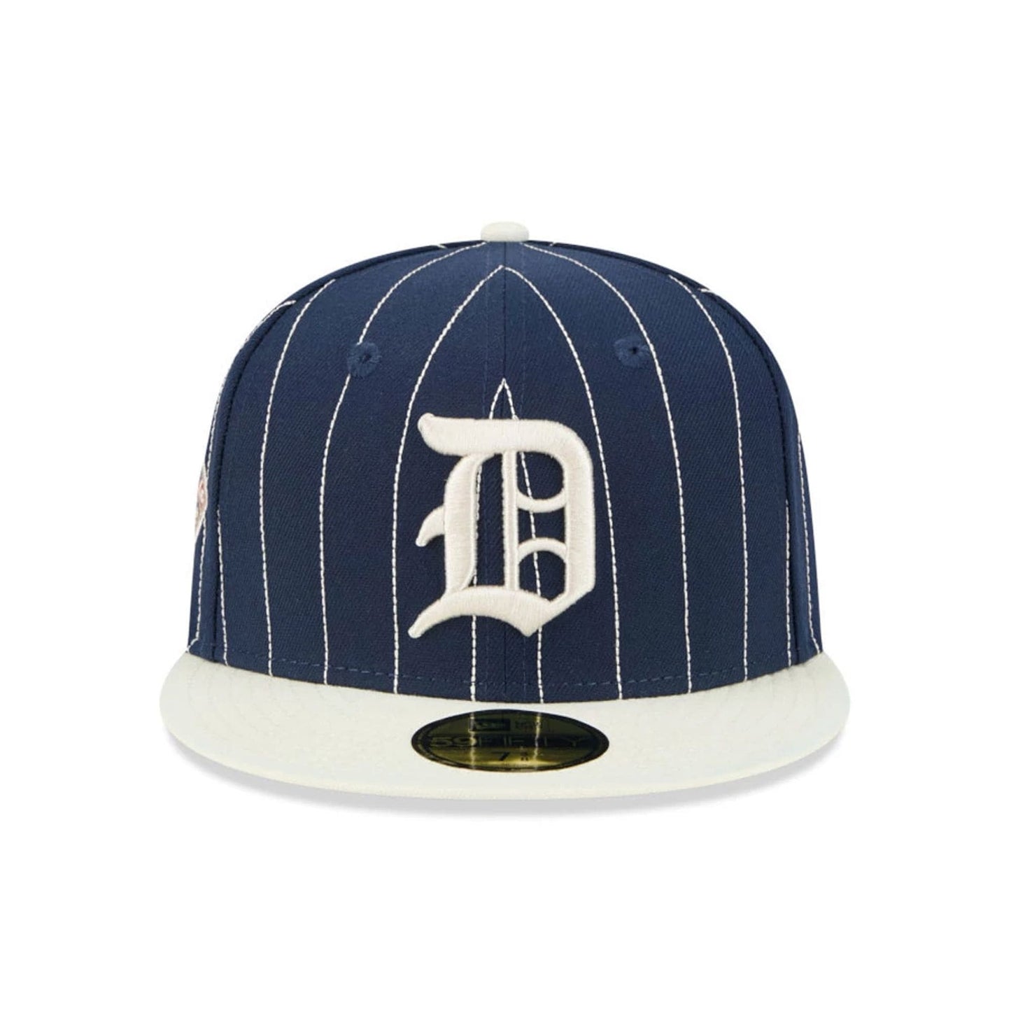 Pictured is this MLB Stripes Detroit Tigers 59FIFTY Fitted cap in dark blue. 3