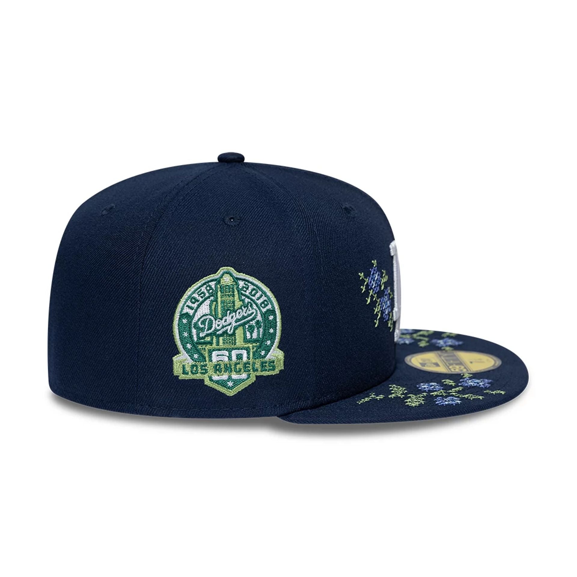 Pictured is this MLB Garden LA Dodgers 59FIFTY Fitted cap in dark blue. 4