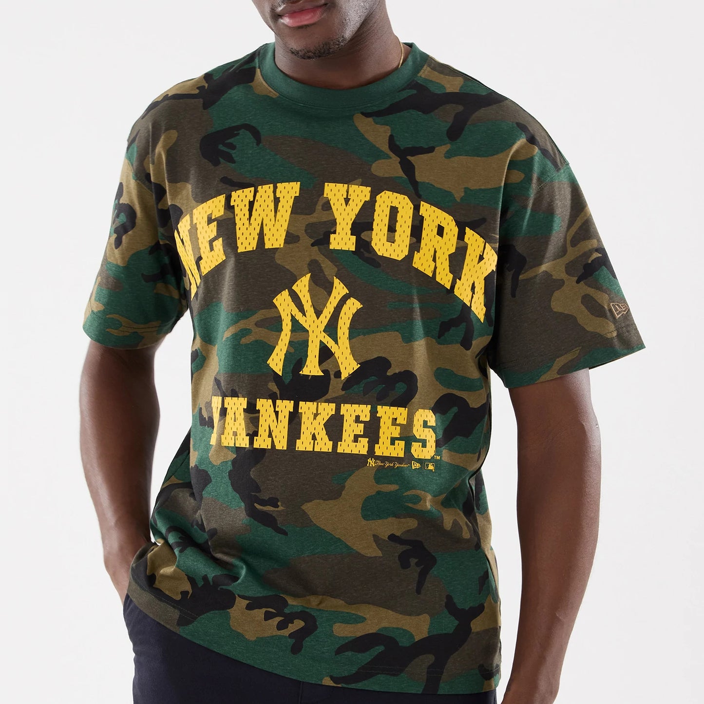 The model is wearing this MLB Camo New York Yankees T-Shirt in Woodland Camo. 3