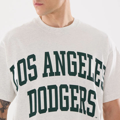 The model is wearing this MLB Comfort LA Dodgers T-Shirt in grey. 4