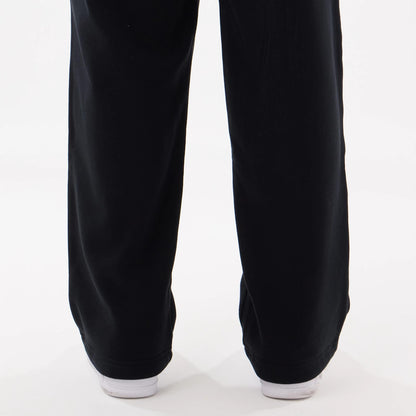 The model is wearing this New Era Straight Legged Joggers in black. 4