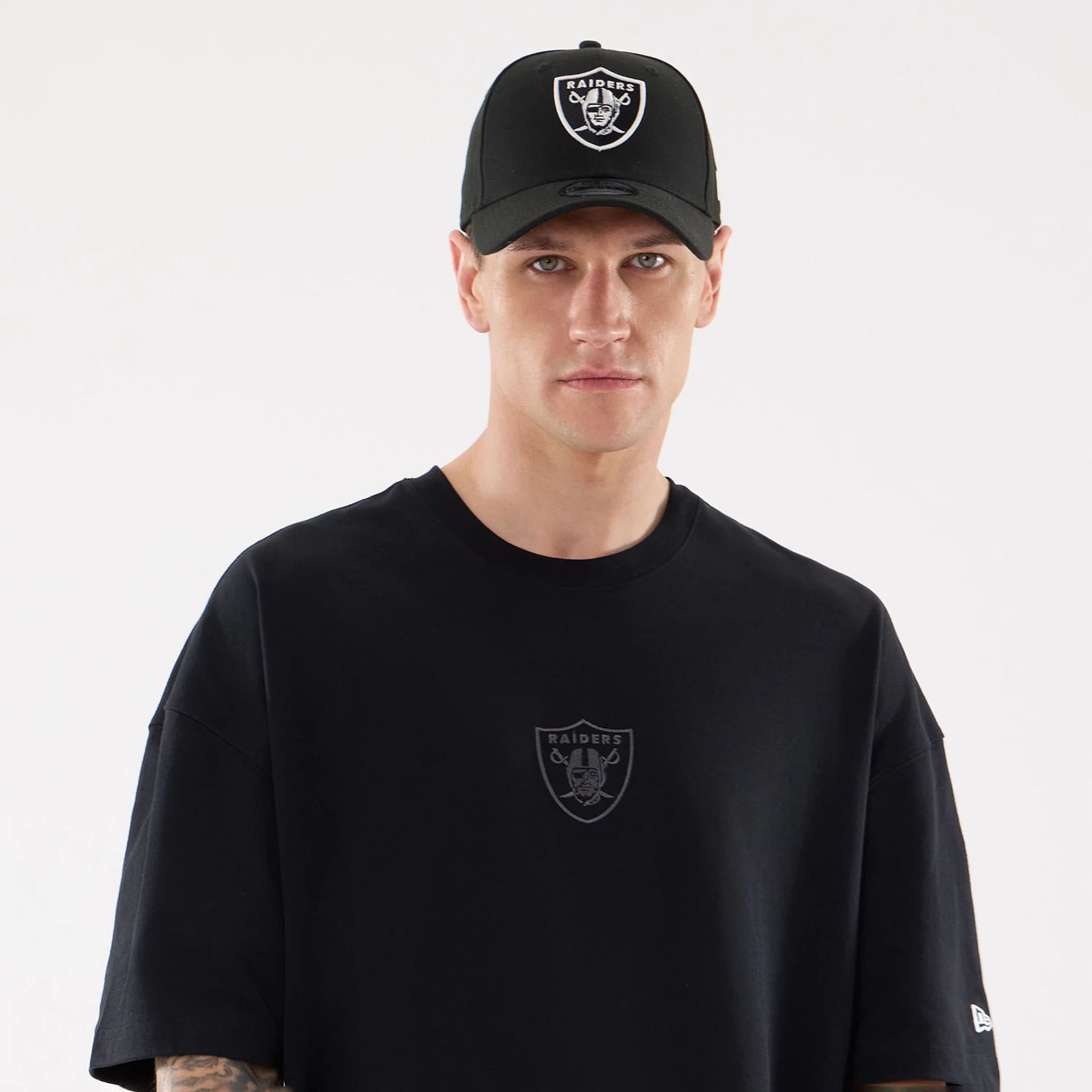 NFL Raiders Wear Black Raiders Black Oversized T-Shirt | NEC EU