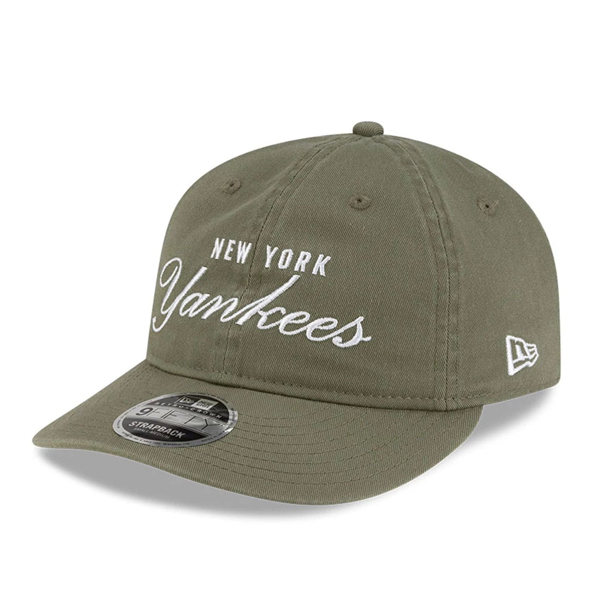 Pictured is this Thisisneverthat X MLB New York Yankees Retro Crown 9FIFTY cap in dark green. 1